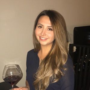 Meet your Posher, Tabitha